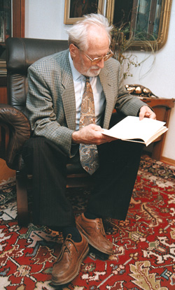 Pavcek Tone6