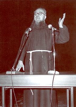 padre-Mariano2