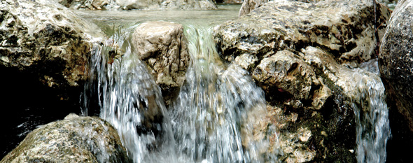 povejmo z zgodbo 09 2006a