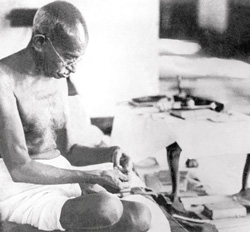 Gandhi Mahatma3