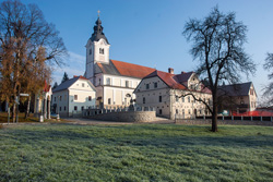 Peter Pavel Glavar1