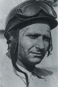 17 07 1995-Juan-Manuel-Fangio