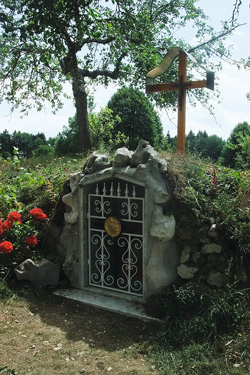 zgodba1 04 2013