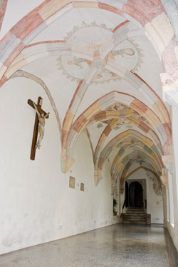 zalostna MB04