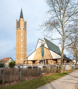 obiskanje DM04